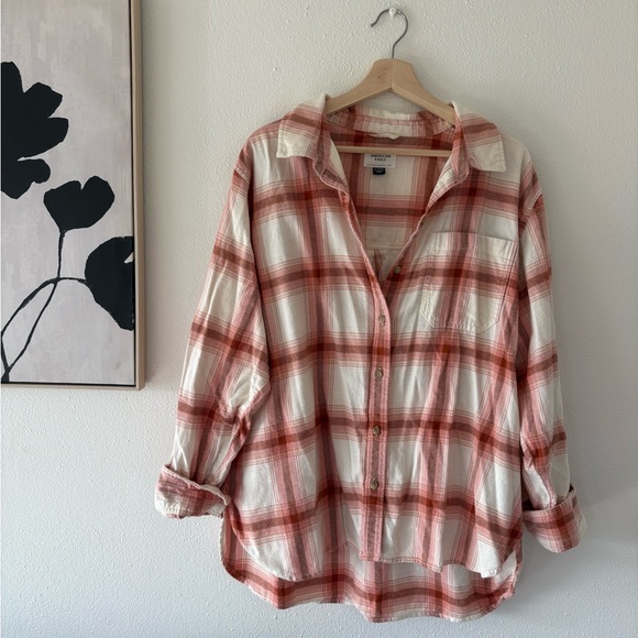 AE Plaid Button-Up Shirt for Women - Picture 2 of 6